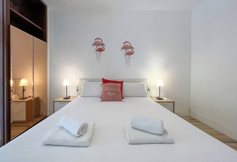 Stay U Nique Apartments Sardenya Ii