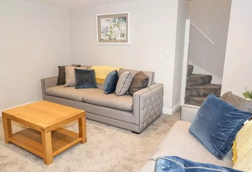 Hostelli The Blue Lion