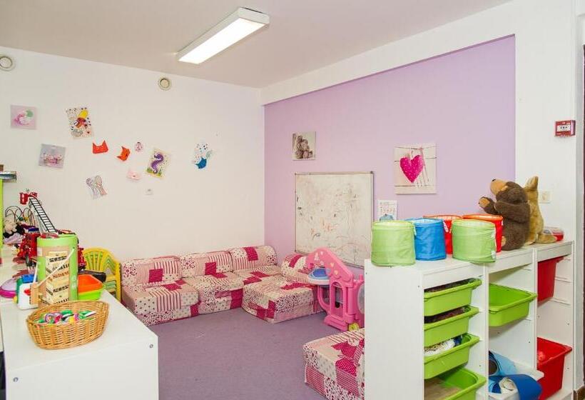 هتل Gîte Châtel