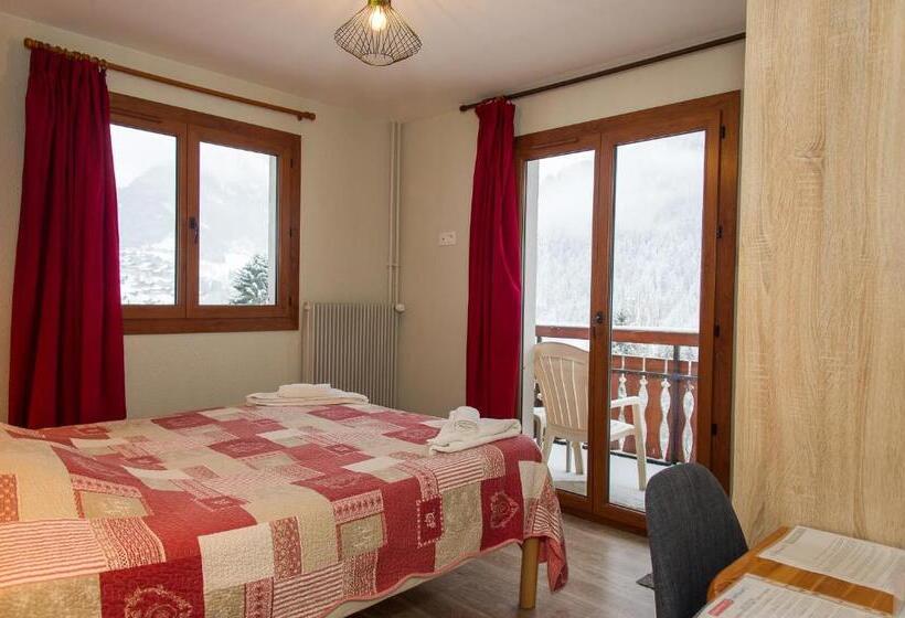 هتل Gîte Châtel