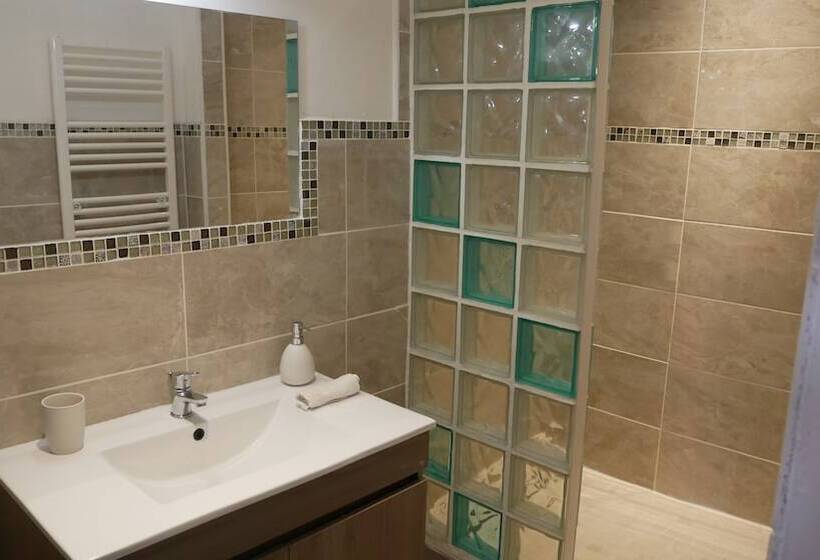 Mas Maurane Chambre D Hôte Avec Spa Privé Aux Portes D Arles