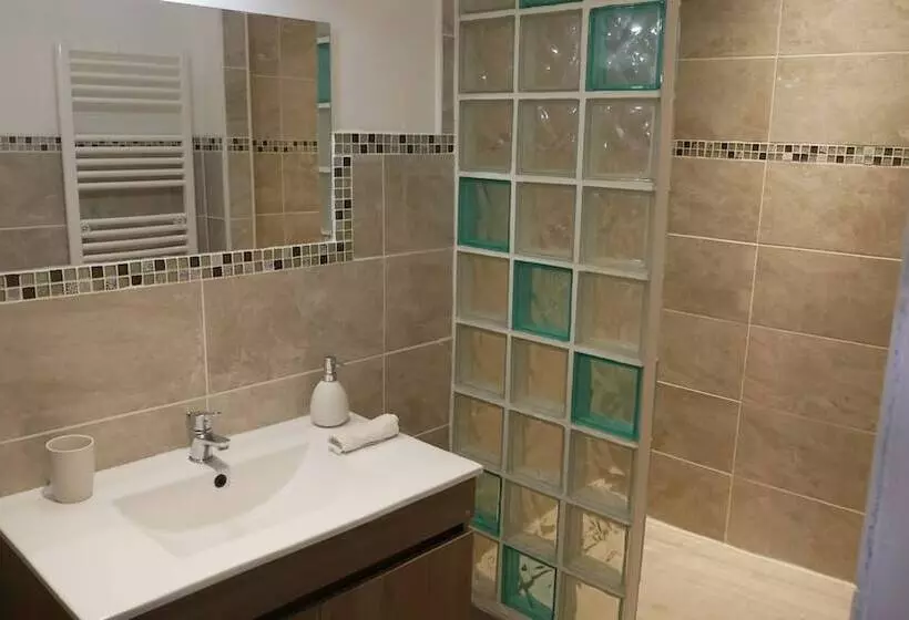 Mas Maurane Chambre D Hôte Avec Spa Privé Aux Portes D Arles