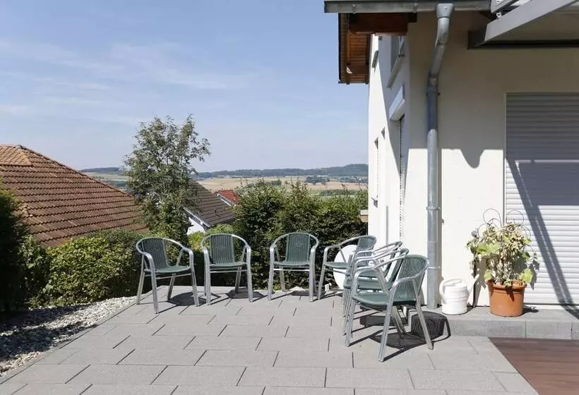 The White Design Apartment