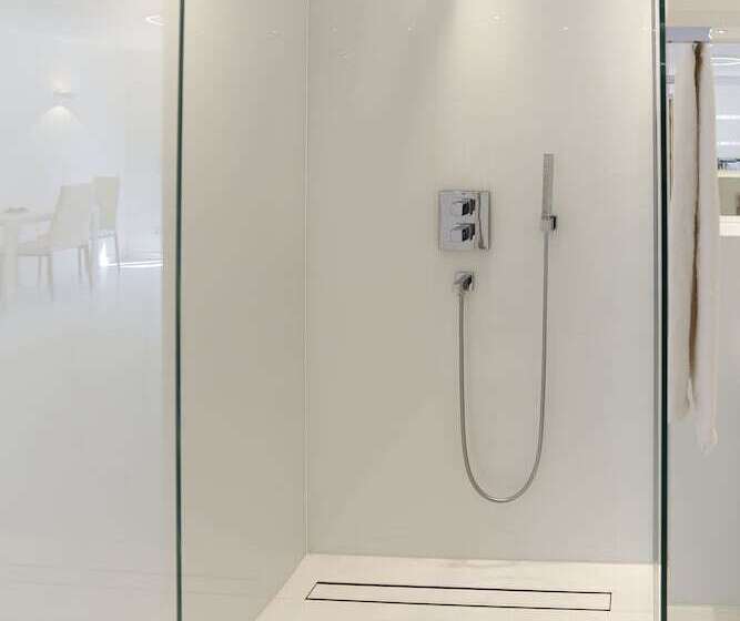 The White Design Apartment