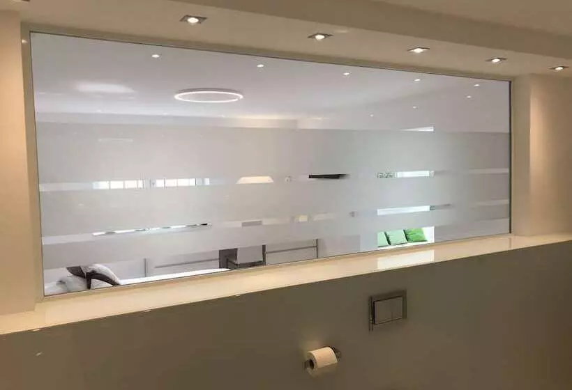 The White Design Apartment