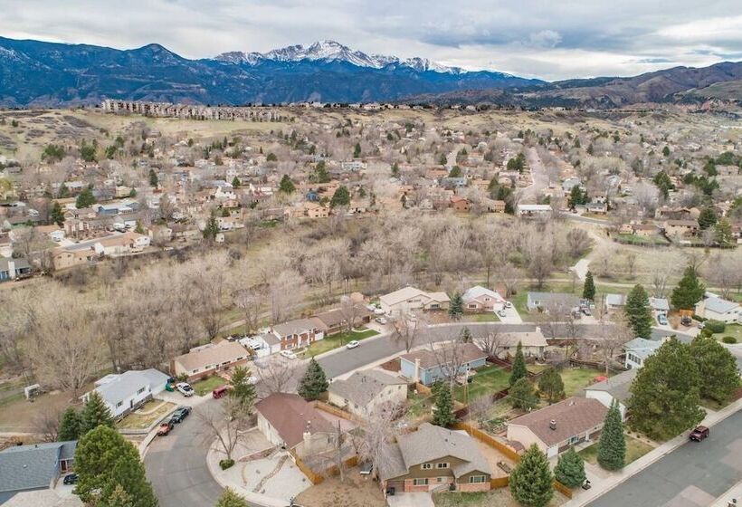 4br Dog Friendlygarden Of The Godsbbq Grill!