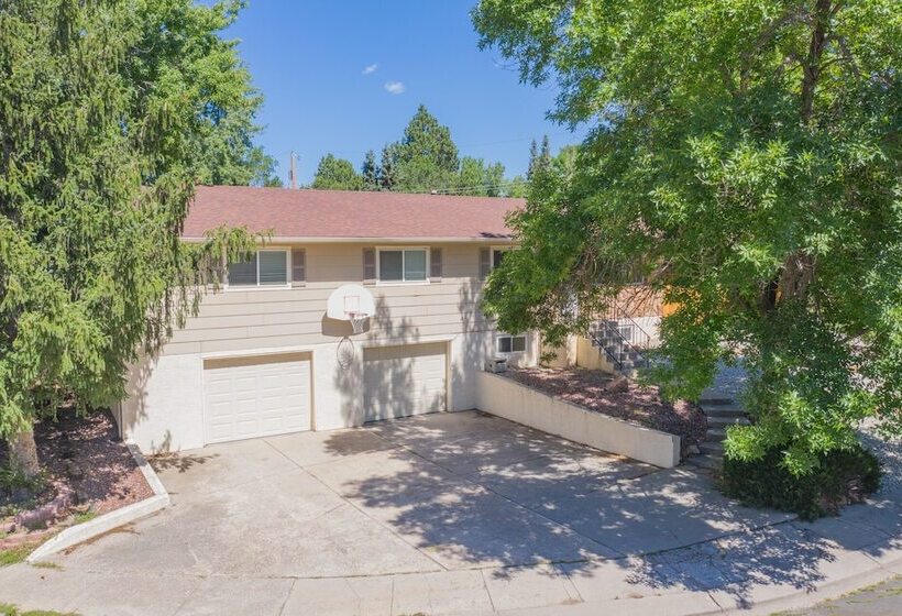 4br Dog Friendlygarden Of The Godsbbq Grill!