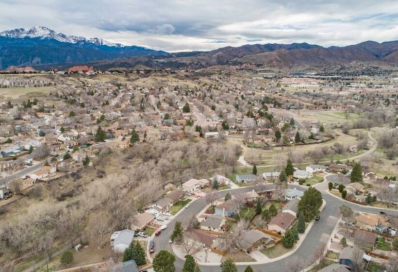 4br Dog Friendlygarden Of The Godsbbq Grill!