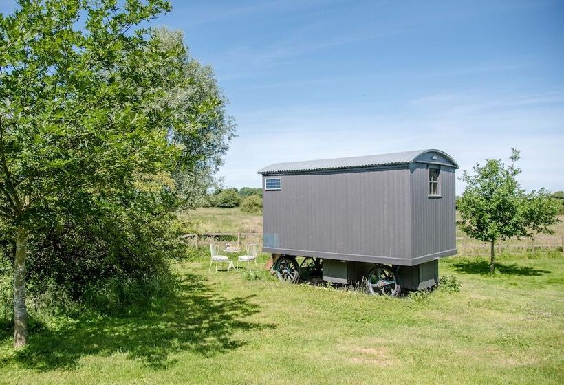 Abbey Shepherds Hut, Eye