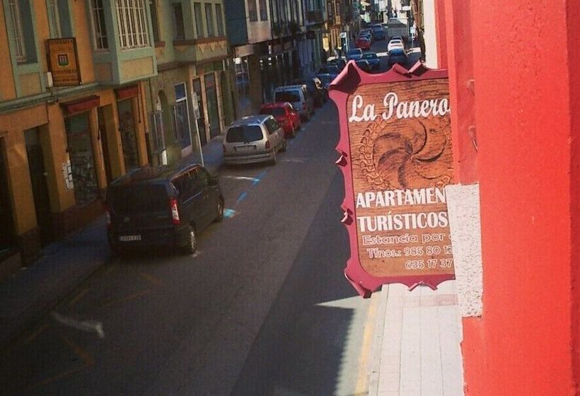 Apartamentos La Panerona