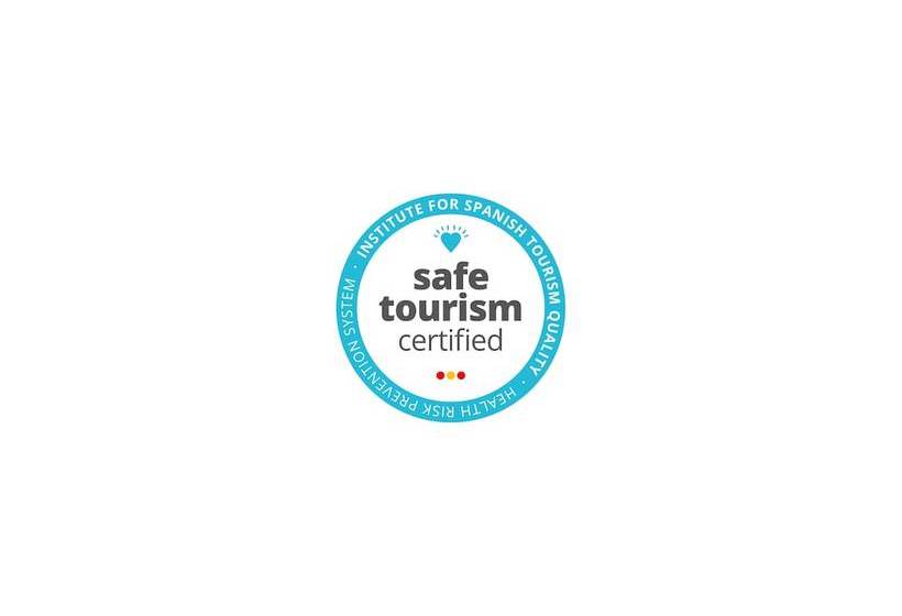 Apartamentos La Panerona