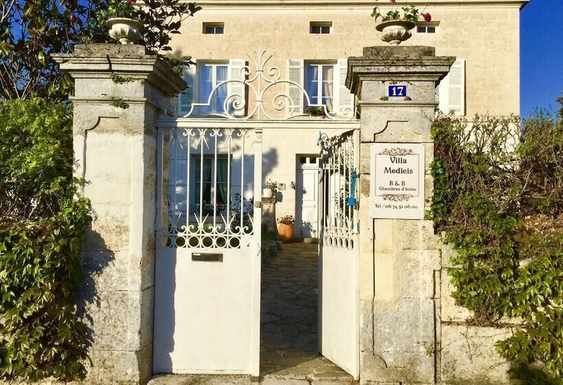 تختخواب و صبحانه Villa Medicis