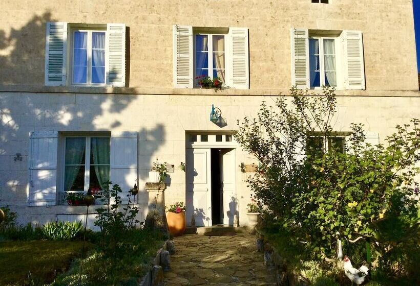 تختخواب و صبحانه Villa Medicis