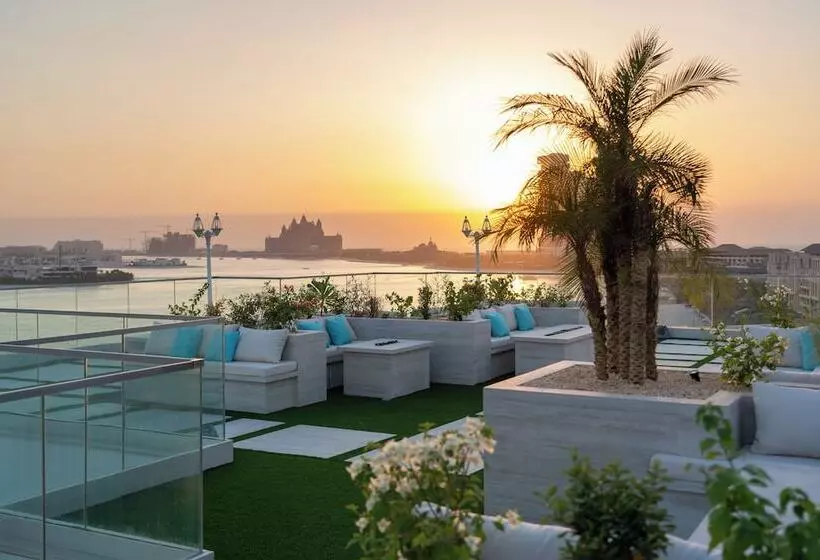 C Central Hotel And Resort The Palm