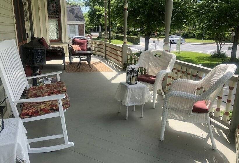 Gillis Grier Bed & Breakfast