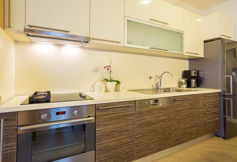 Hedera Estate, Hedera A3