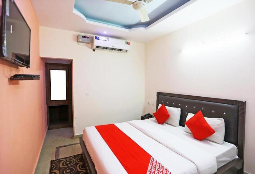 O Ashoka Inn Hotel Near Botanical Garden