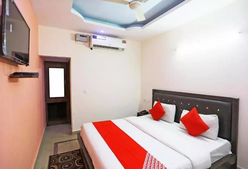 O Ashoka Inn Hotel Near Botanical Garden