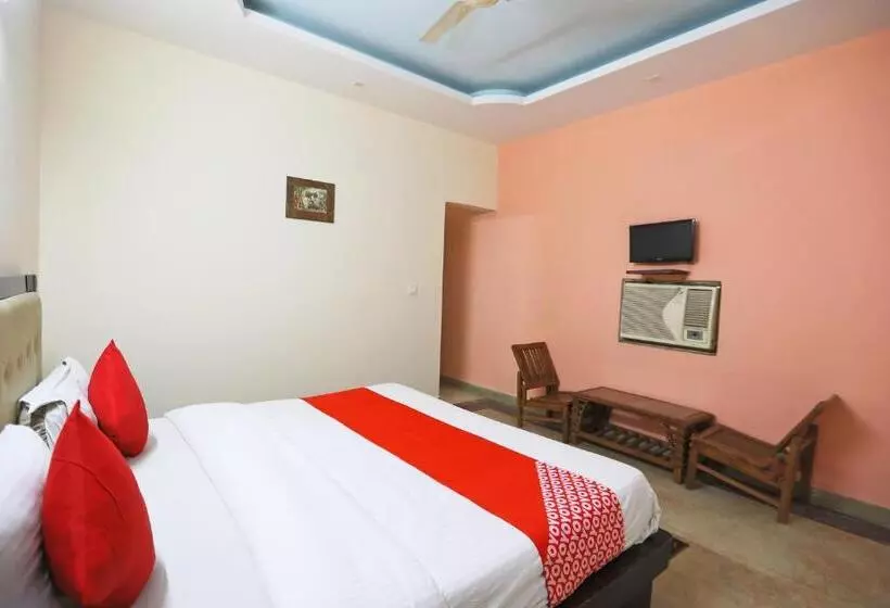 O Ashoka Inn Hotel Near Botanical Garden