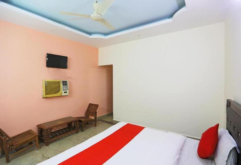 O Ashoka Inn Hotel Near Botanical Garden