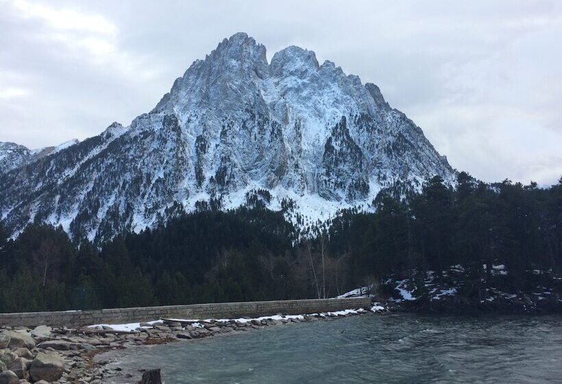 Отель Camping Aigües Braves