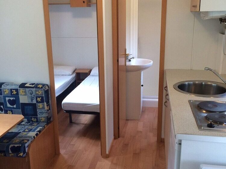 Отель Camping Aigües Braves