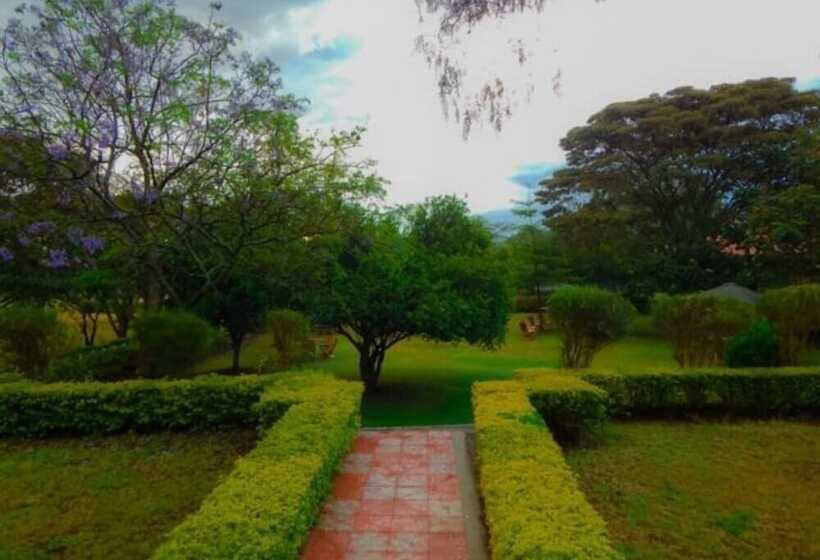 هتل Jaza Naivasha Resort