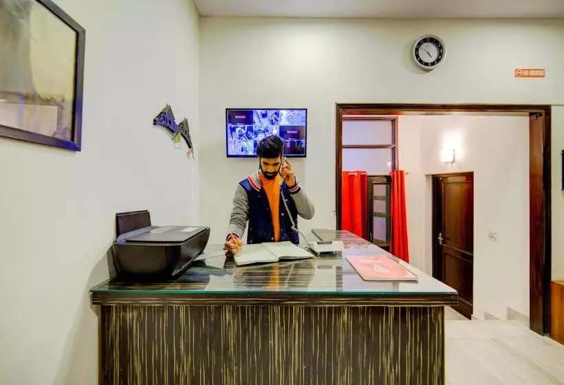 هتل Shubhangni Residency 2 By Oyo Rooms