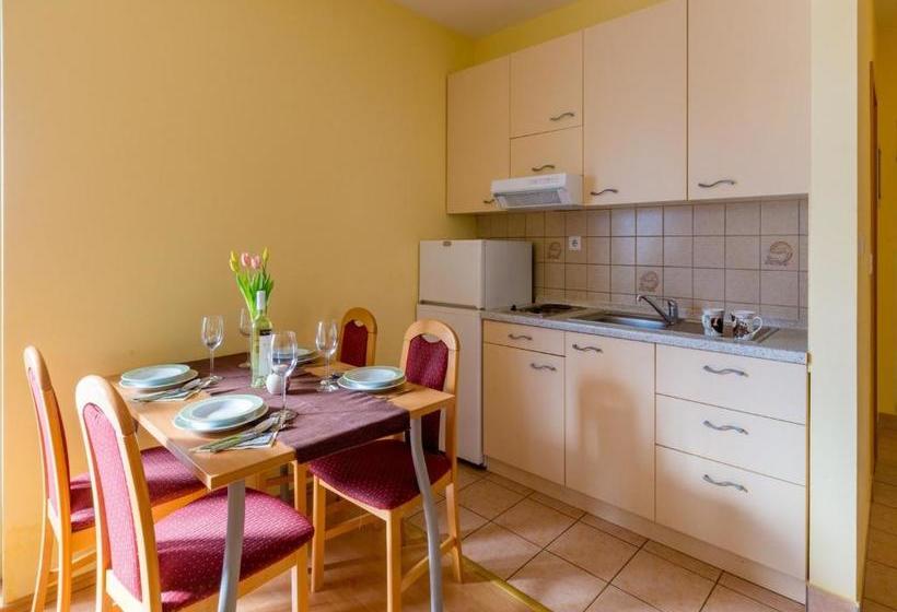 Apartments In Dramalj 42928