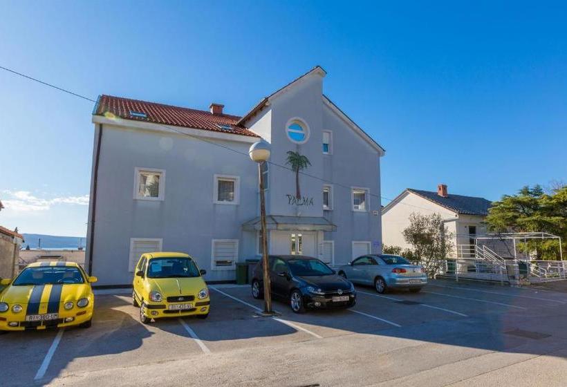 Apartments In Dramalj 42928