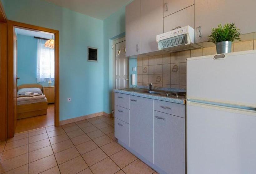 Apartments In Dramalj 42928