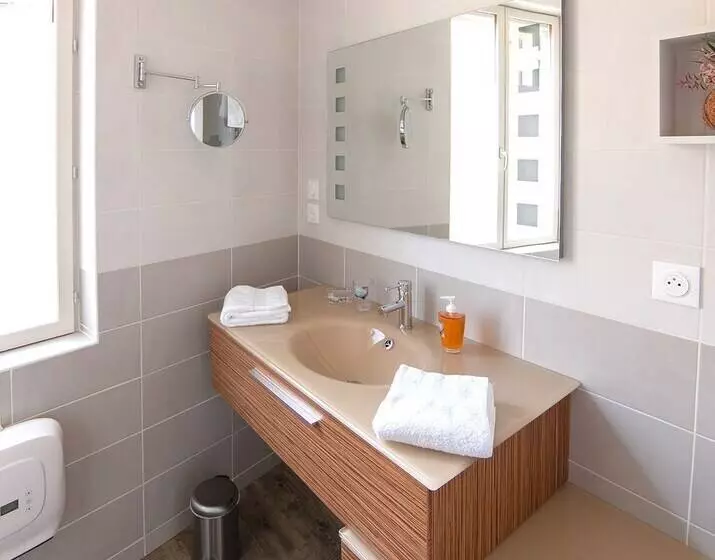 Majatalo Le Relais De La Poste