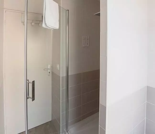 Majatalo Le Relais De La Poste