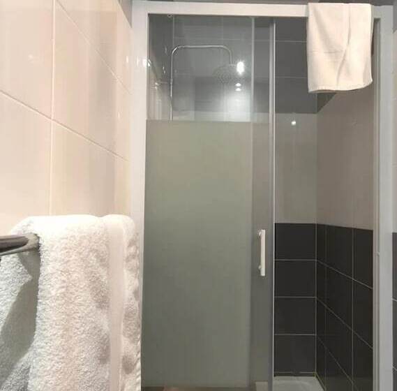 بنسيون Le Relais De La Poste