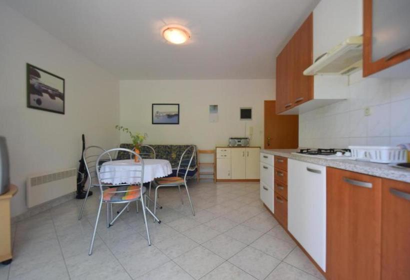 Apartment Srecko