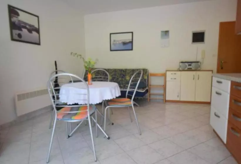 Apartment Srecko