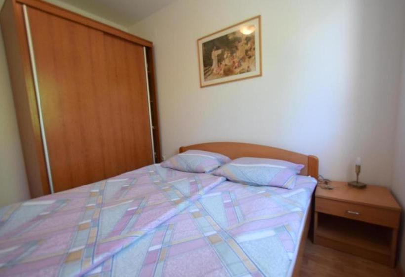 Apartment Srecko