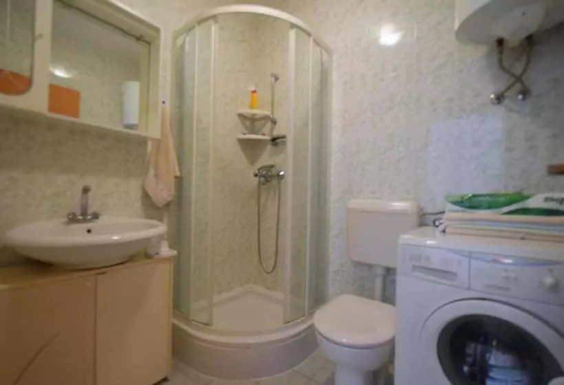 Apartment Srecko