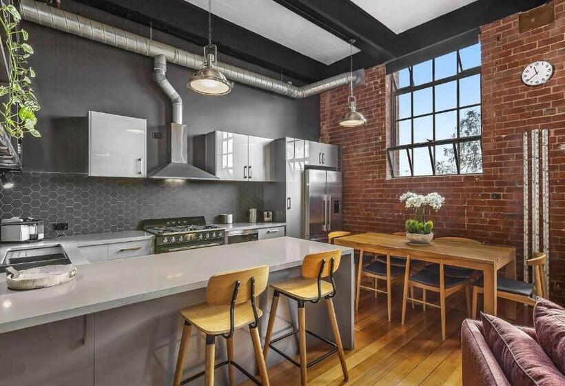 Boutique Stays   Loft On Rose