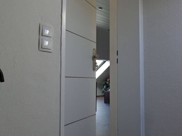 Exclusive Apartment   Rees