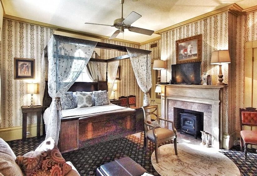 پانسیون Gardensong B&b