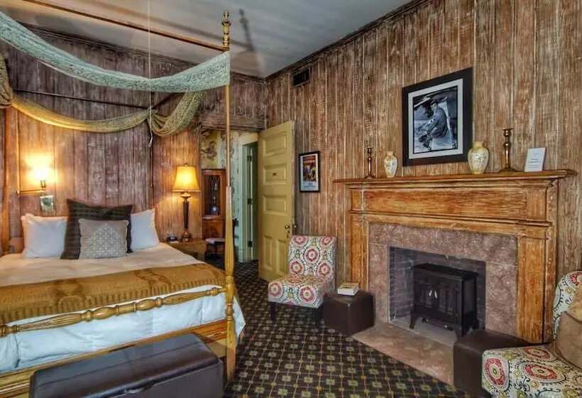 پانسیون Gardensong B&b