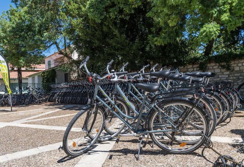 בית מלון כפרי Camping Les Grenettes