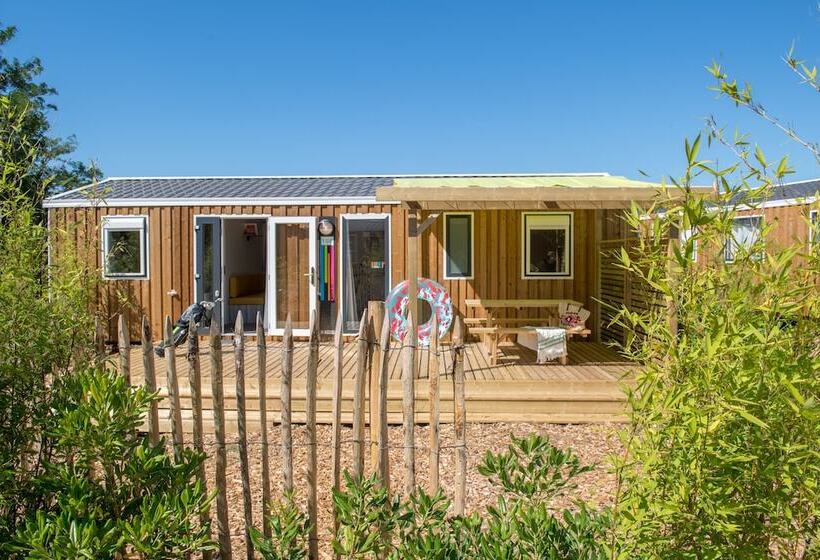 בית מלון כפרי Camping Les Grenettes