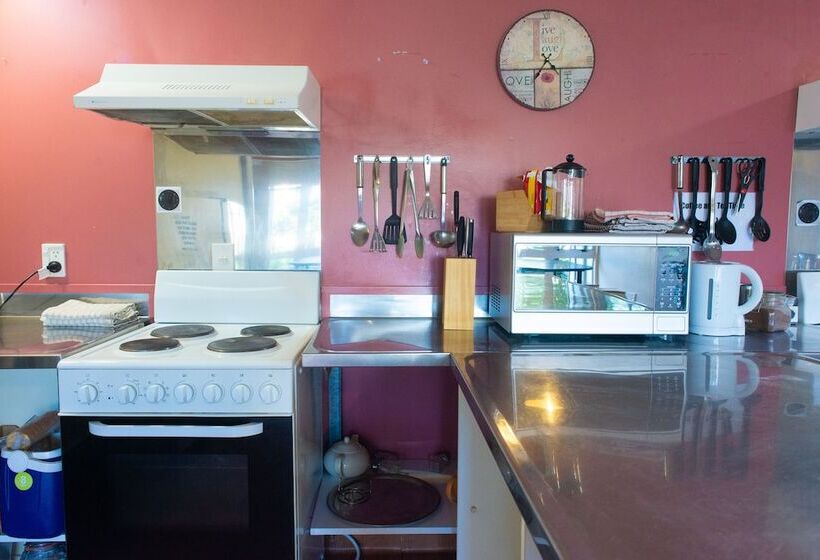 ホテル Howards Mountain Lodge