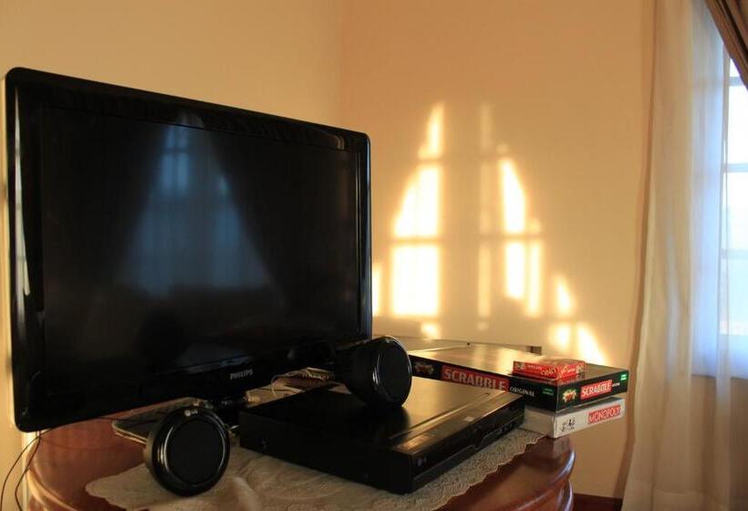 בית מלון כפרי Lady Horton Bungalow