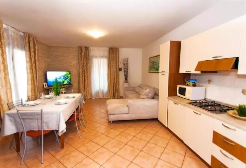 Hotelli Residence Delle Rose