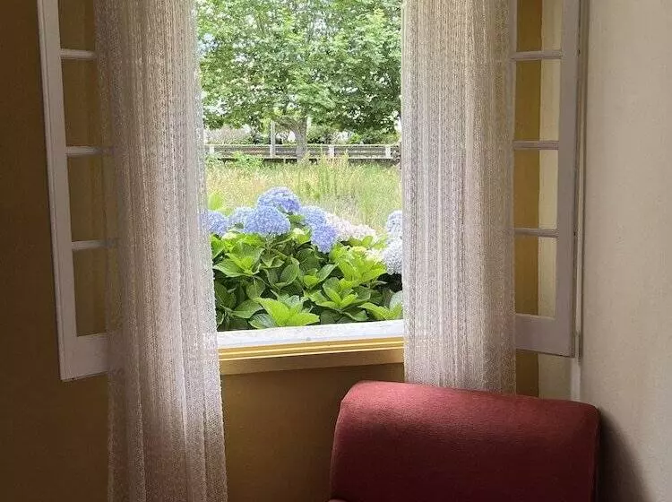 ホテル Solar De Lalém