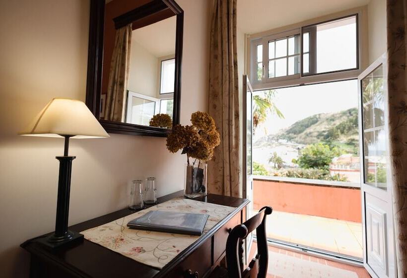 Отель Solar De Lalém