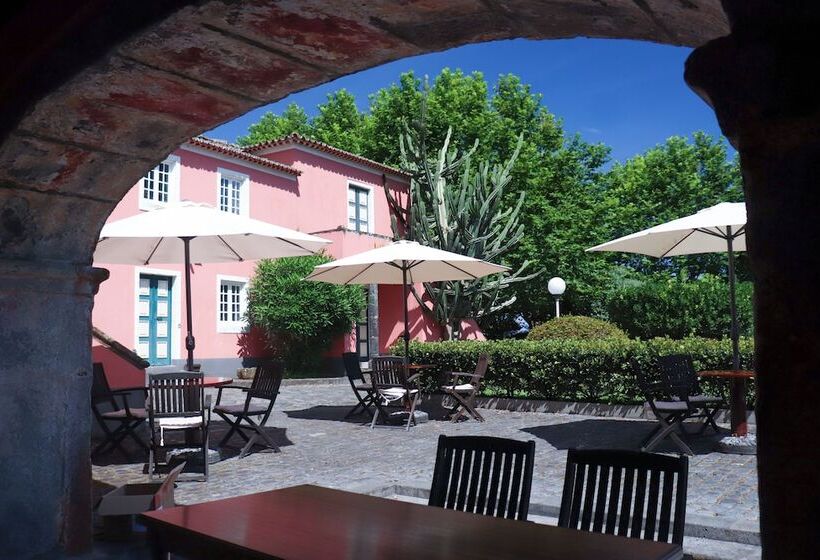 Отель Solar De Lalém